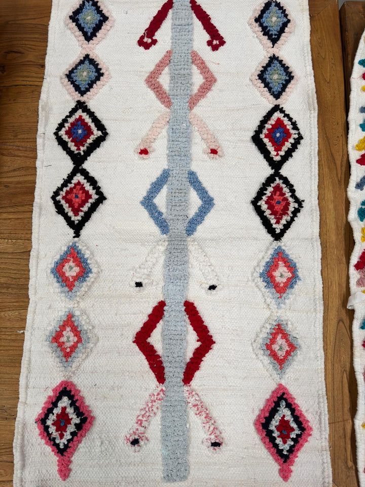Bath rug hand woven  31 - 90 x 50 cms