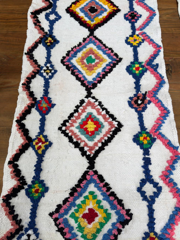 Bath rug hand woven 35 - 90 x 50 cms
