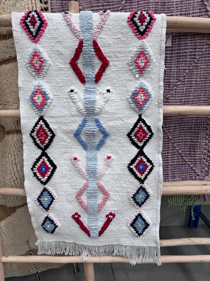 Bath rug hand woven  32- 90 x 50 cms