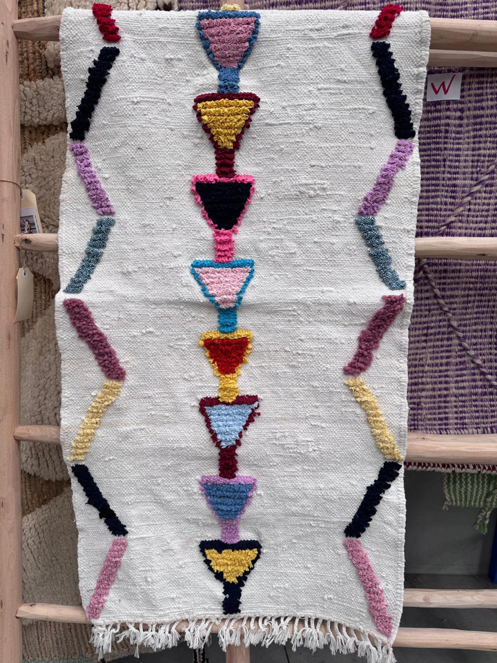 Bath rug hand woven 35 - 90 x 50 cms